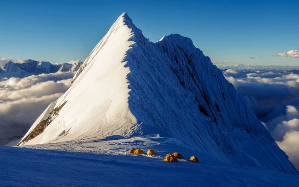 high camp on manaslu expedition